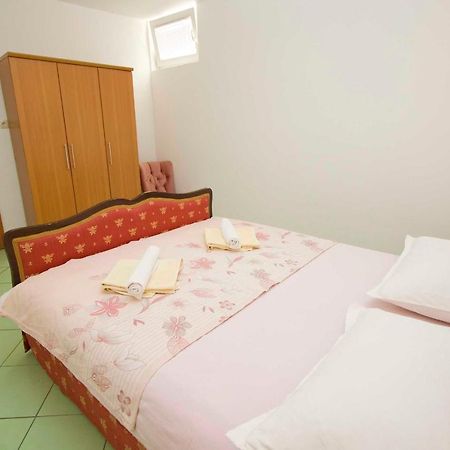 Apartments Srdjan Makarska Eksteriør billede