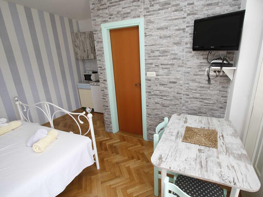 Apartments Srdjan Makarska Eksteriør billede